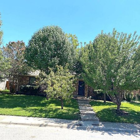 Homestayyy Dallas Exterior foto